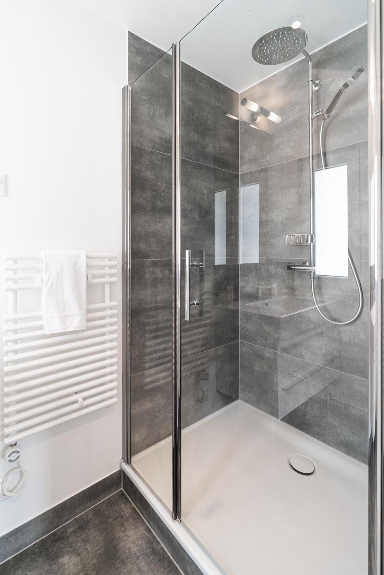 Haus Kirchplatz 4 By Zermatt Premium Apartments ภายนอก รูปภาพ