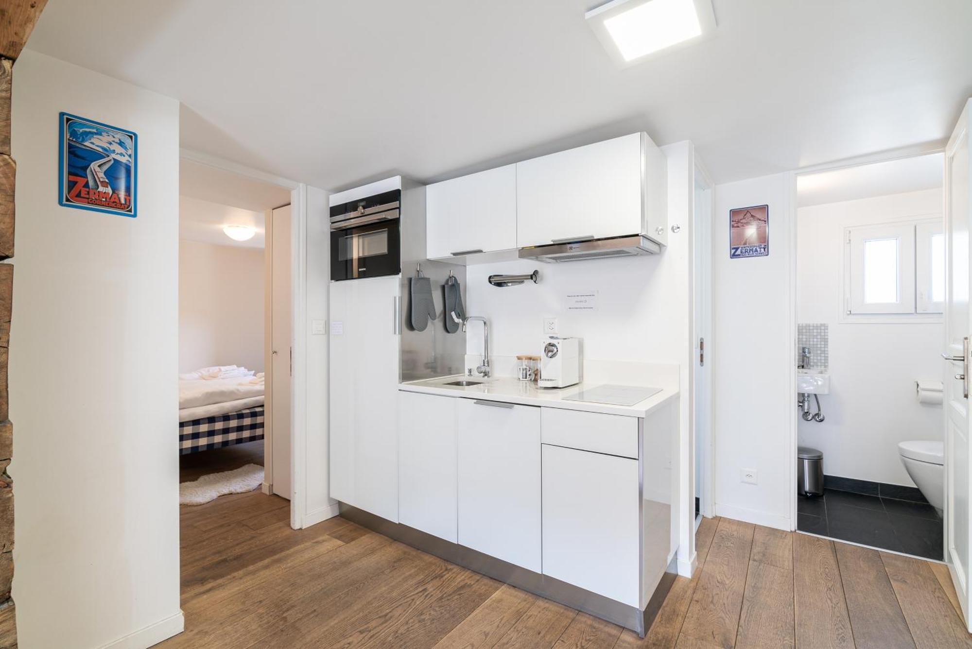 Haus Kirchplatz 4 By Zermatt Premium Apartments ภายนอก รูปภาพ